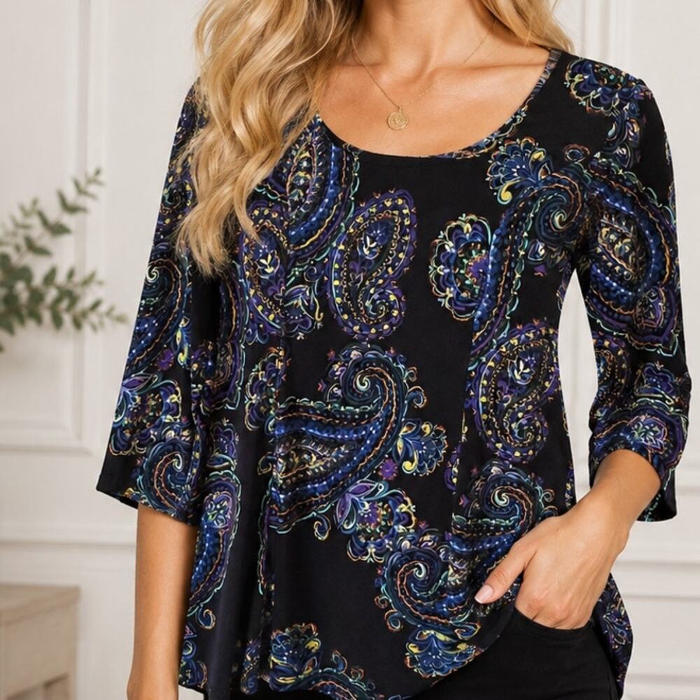 Susan Graver Liquid Knit Top Womens Medium Navy Paisley Preppy Multicolor